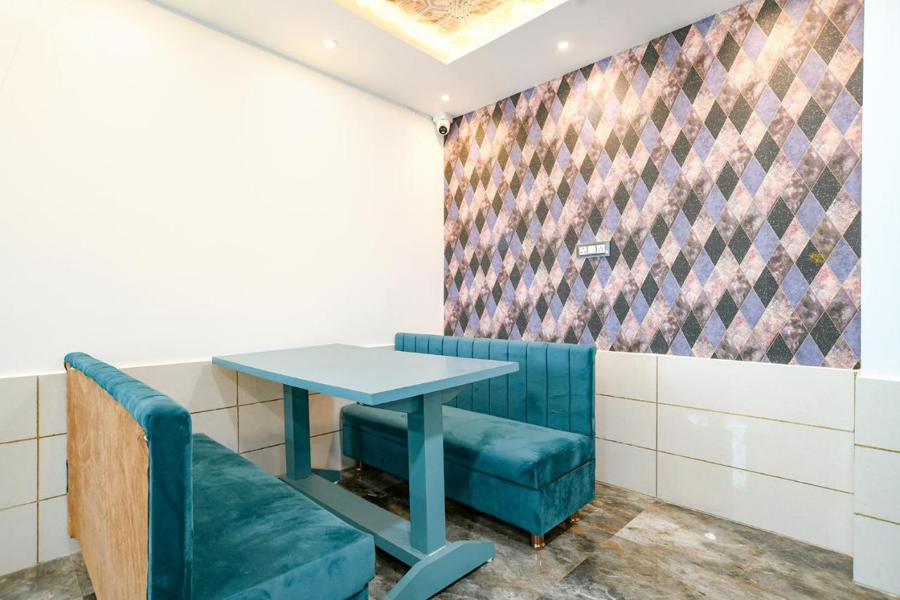 Fabhotel Stay Well Индаур Экстерьер фото